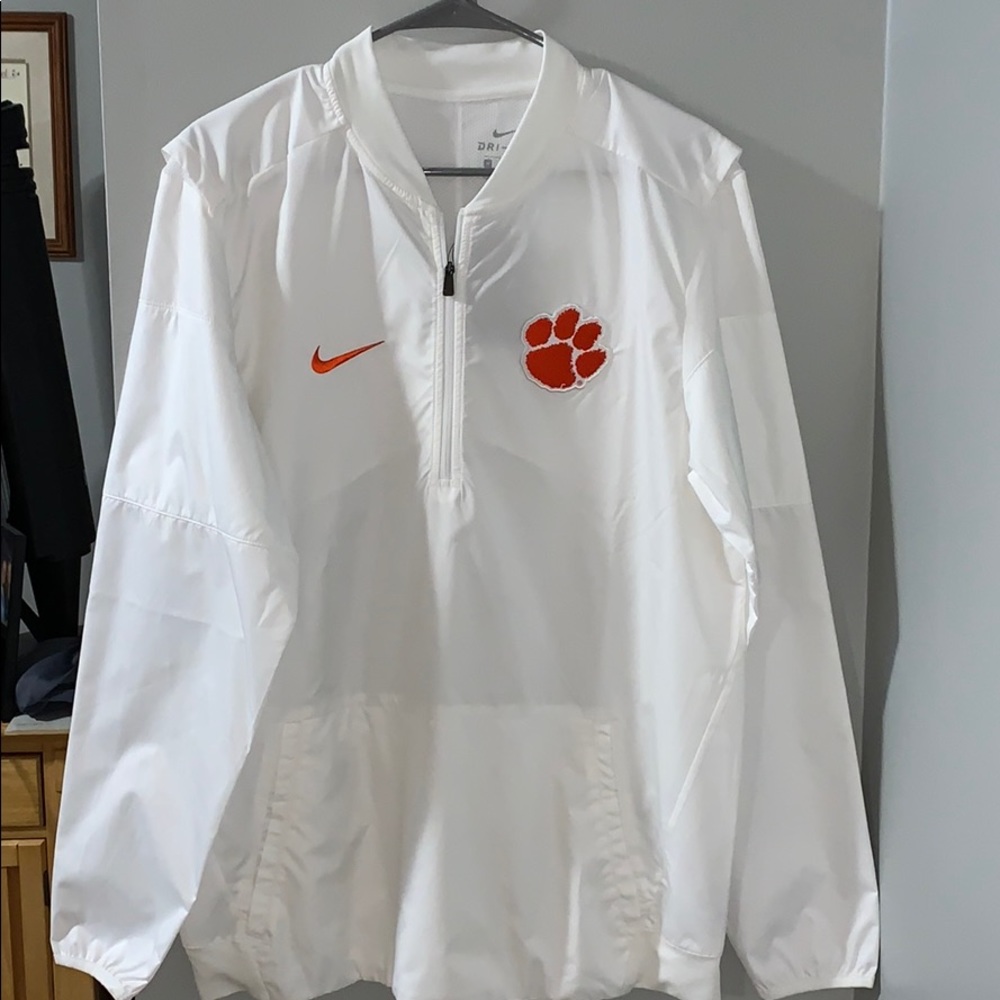 NWT Clemson University pullover